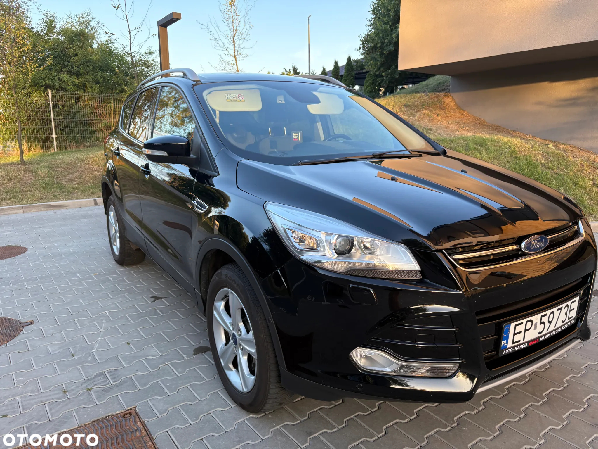 Ford Kuga 2.0 TDCi 4x4 Titanium - 4