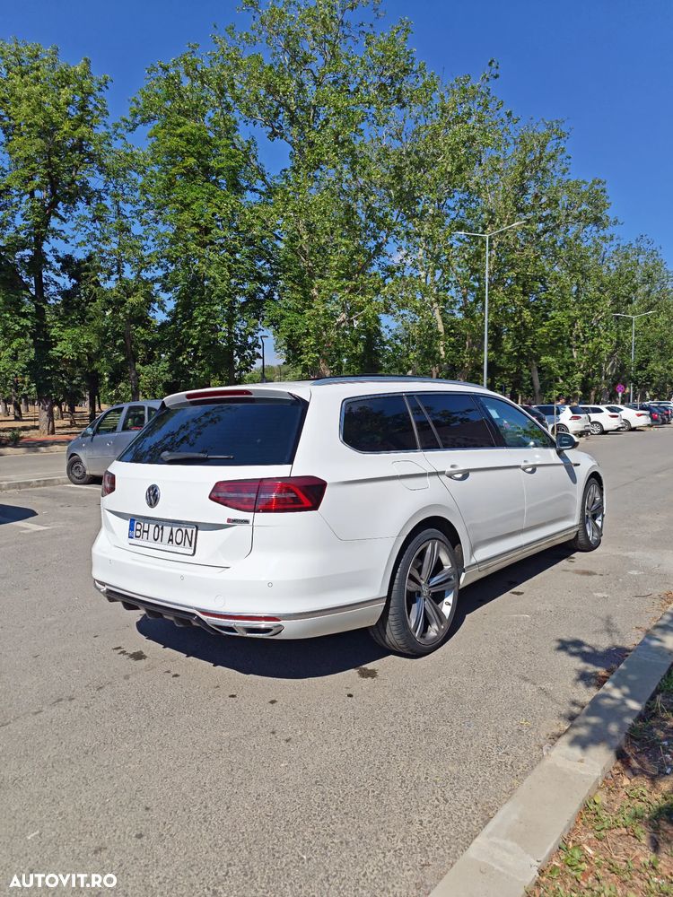 Volkswagen Passat 2.0 TDI DSG 4Motion Highline - 3