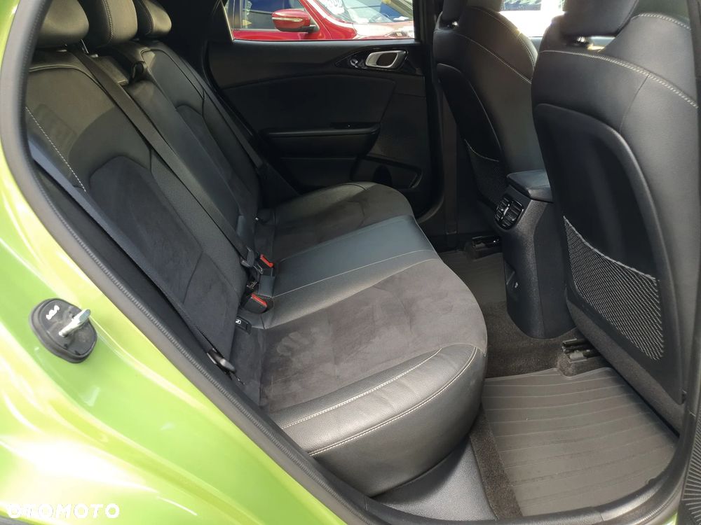 Kia XCeed 1.5 T-GDI GT-Line DCT - 11