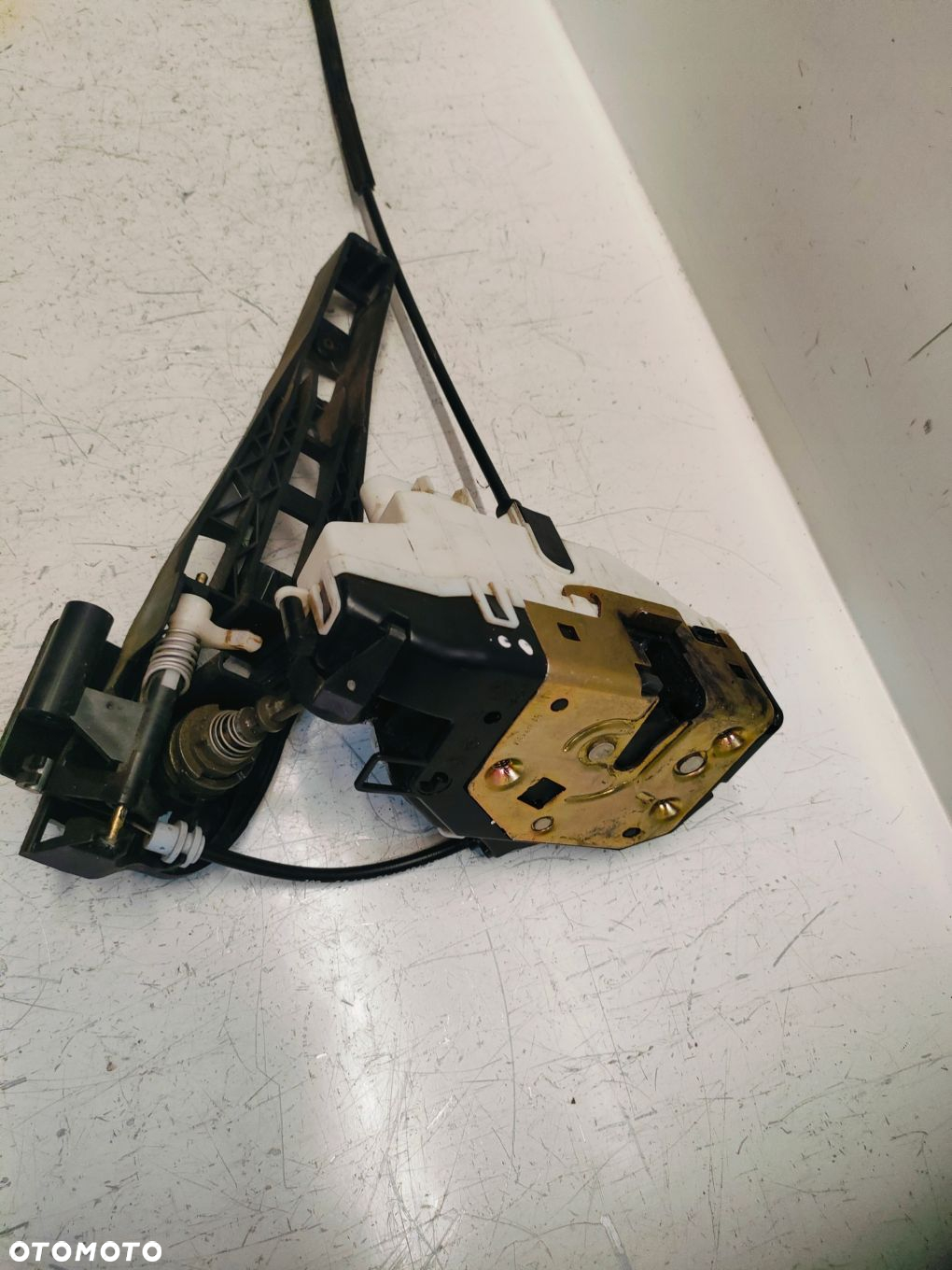 CITROEN C3 I 05- ZAMEK LEWY PRZÓD PRZEDNI 6-PIN 9646982980 - 8