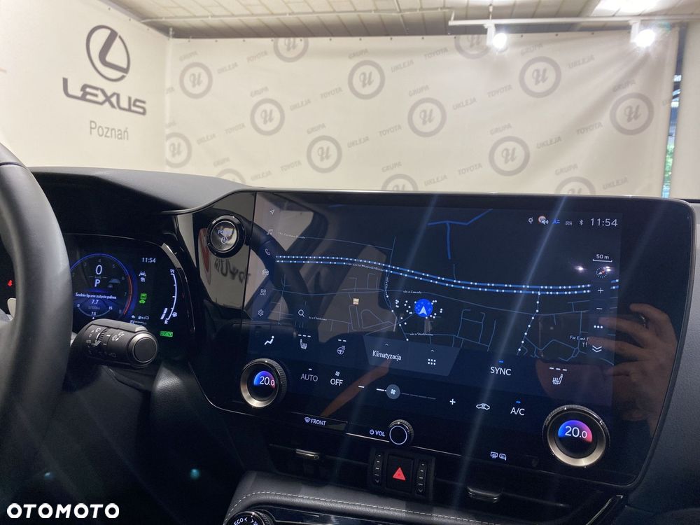 Lexus NX - 14