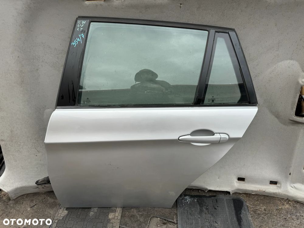 Drzwi lewe BMW E91 lift 354/7 lewy tył OE - 1
