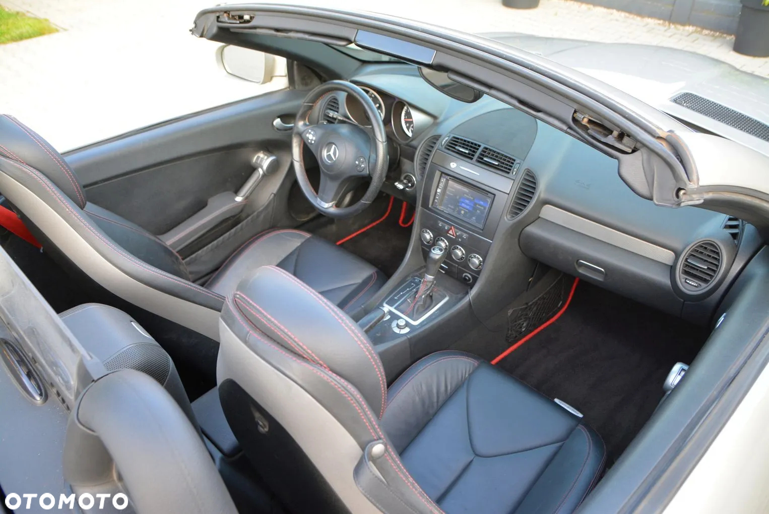 Mercedes-Benz SLK - 18