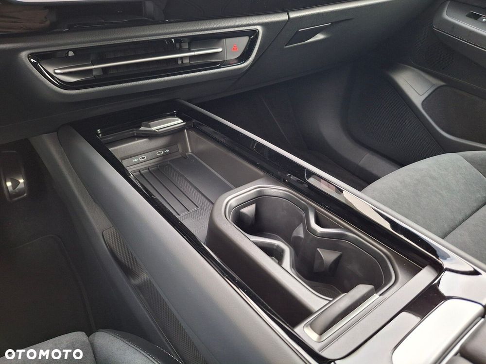 Volkswagen ID.7 77kWh Pro - 18