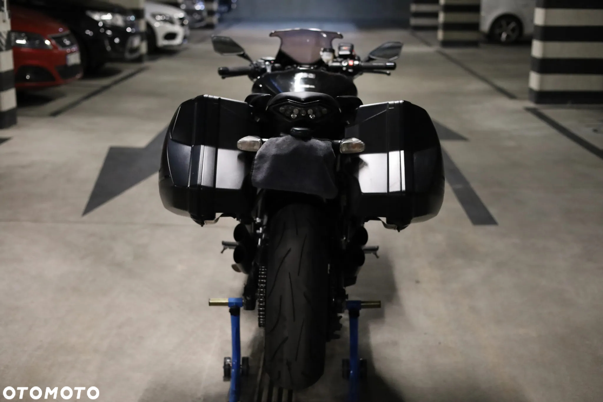 Kawasaki Ninja 1000 SX - 28