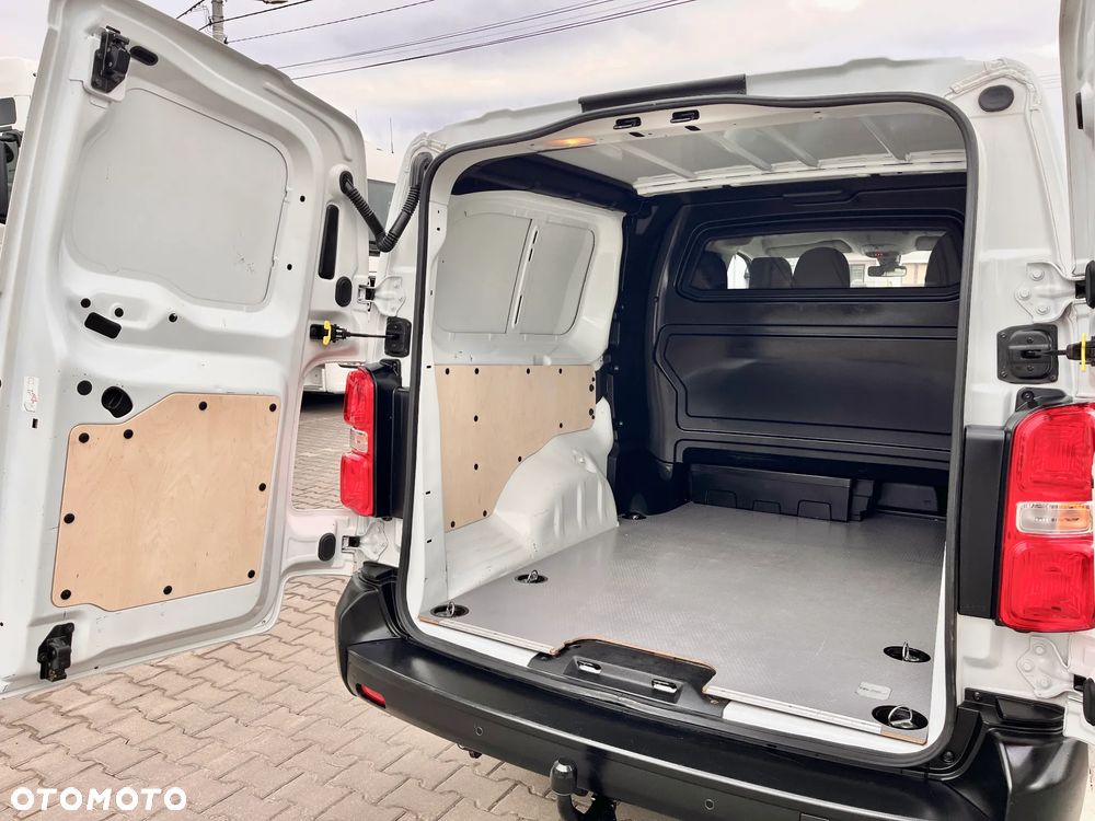 Toyota PROACE VERSO LONG / BRYGADÓWKA / SALON POLSKA / BEZWYPADKOWA / DOSTĘPNA OD RĘKI - 25