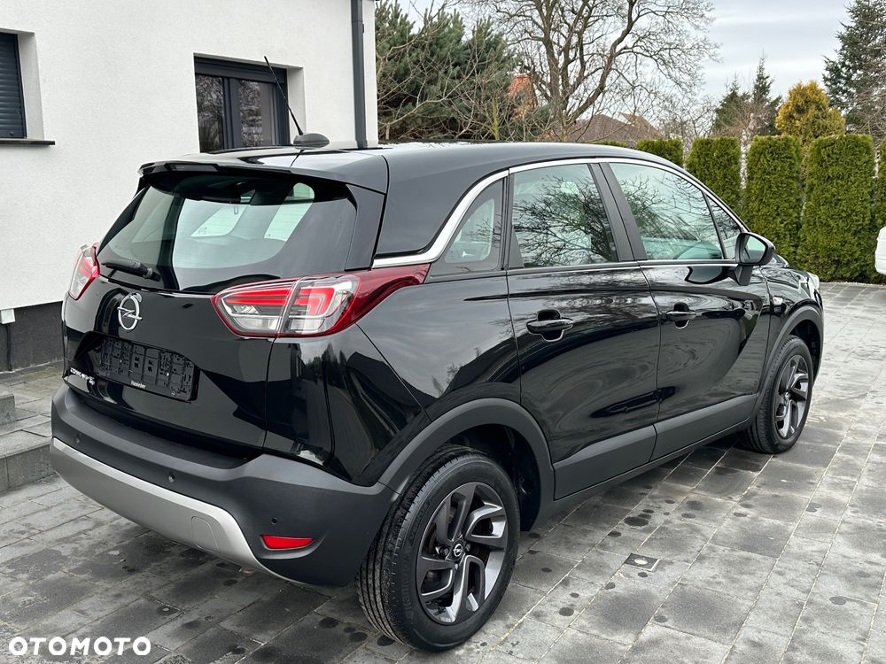 Opel Crossland X - 11