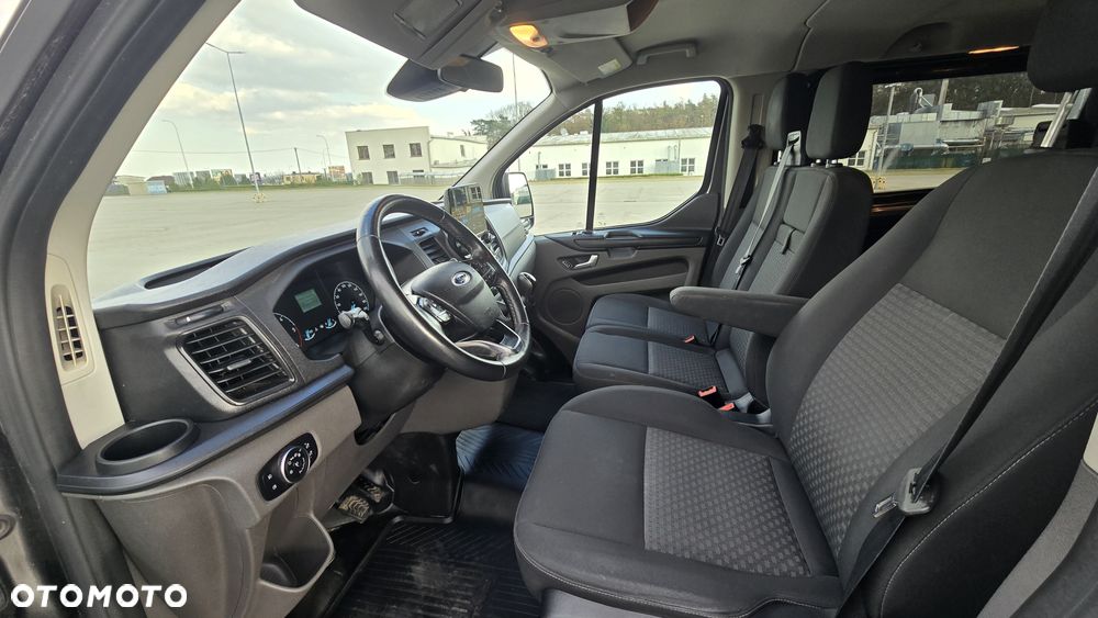 Ford Transit Custom - 19