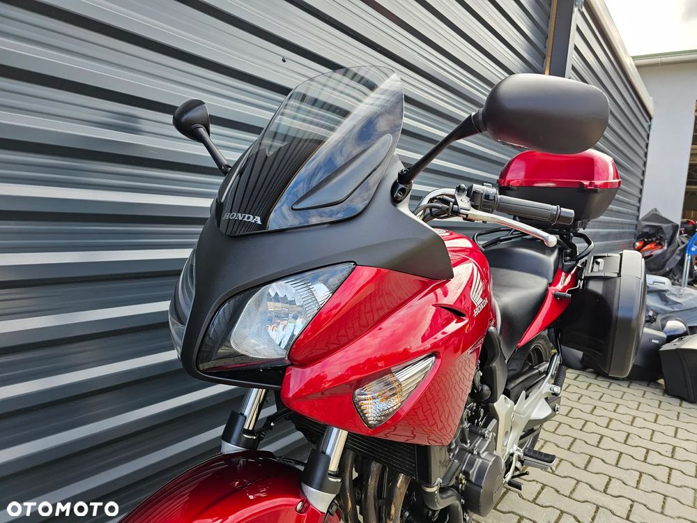 Honda CBF - 9