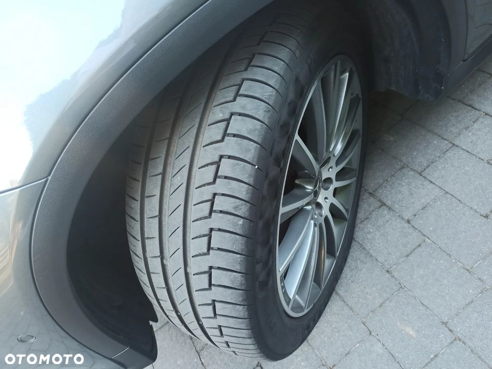 Mercedes-Benz GLC - 17