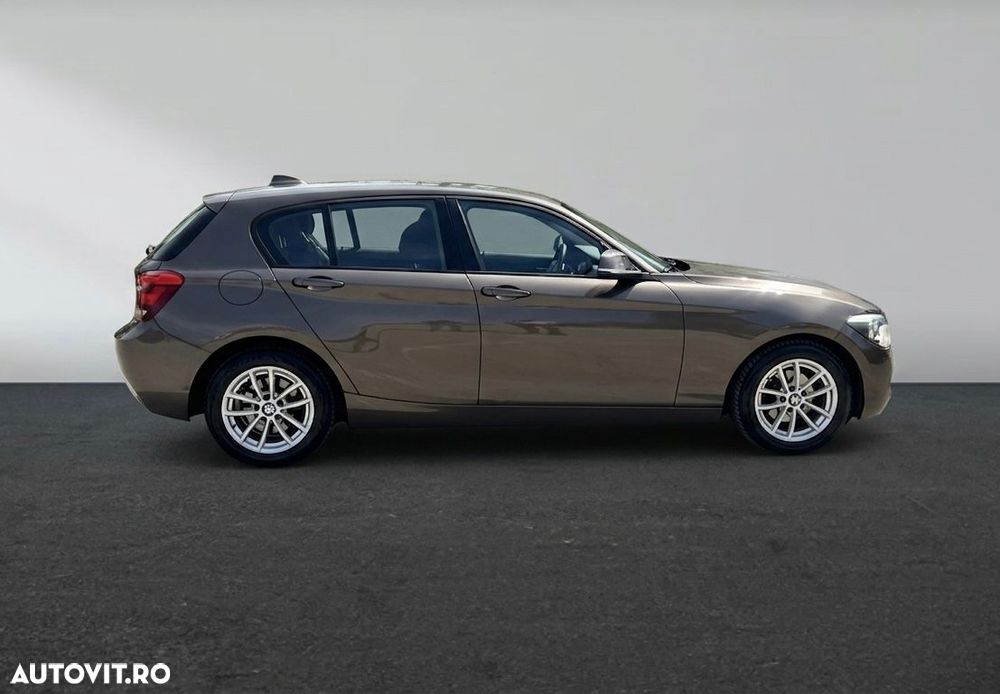 BMW Seria 1 118d Aut. - 6