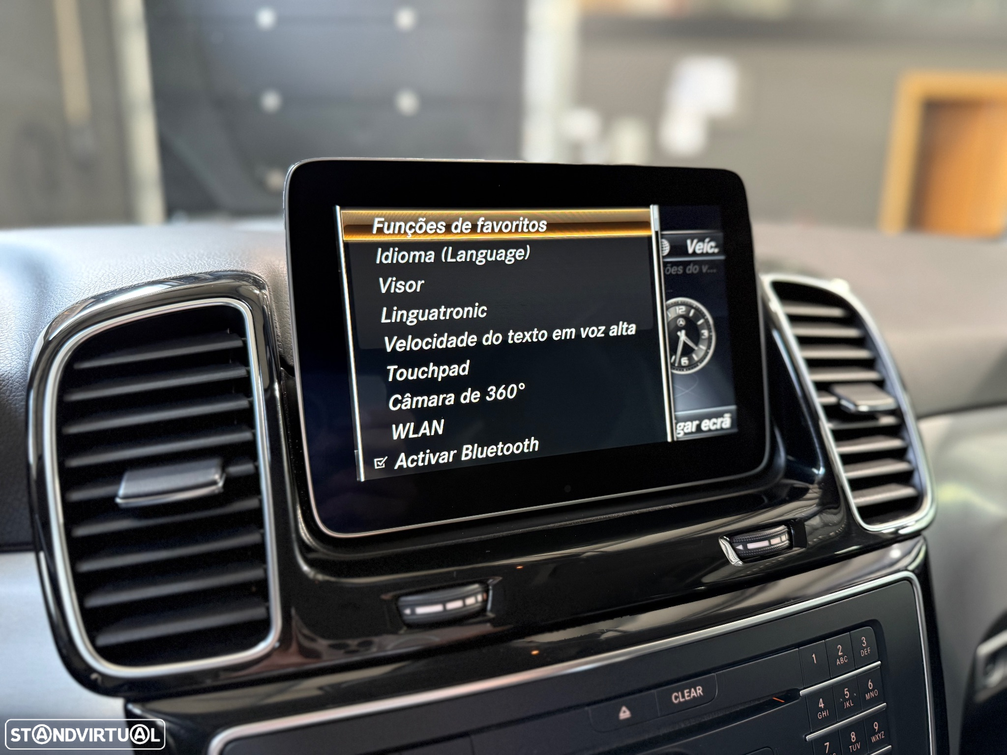 Mercedes-Benz GLE 350 d 4Matic 9G-TRONIC AMG Line - 38