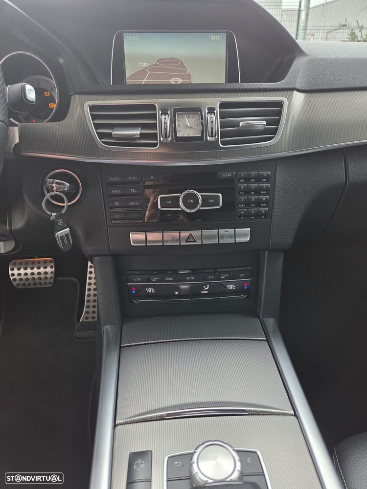 Mercedes-Benz E 300 - 16