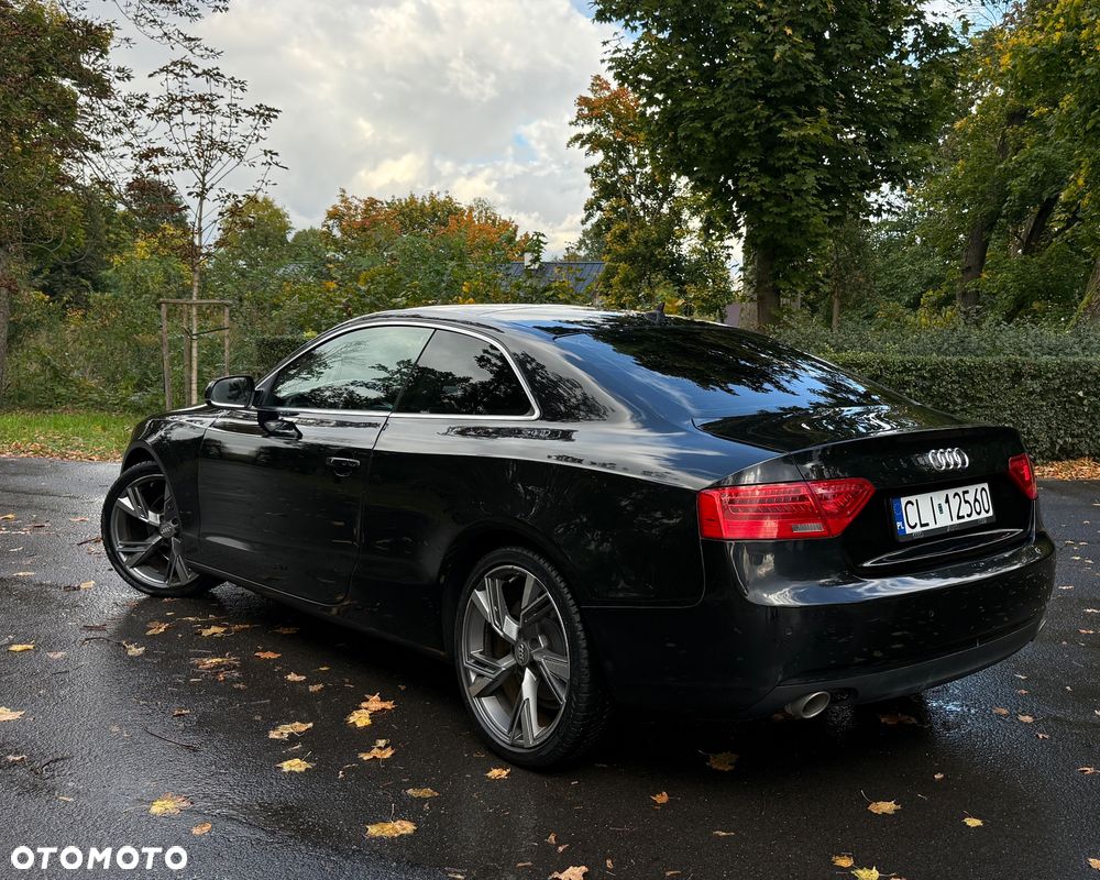 Audi A5 Coupé 2010 photo 4
