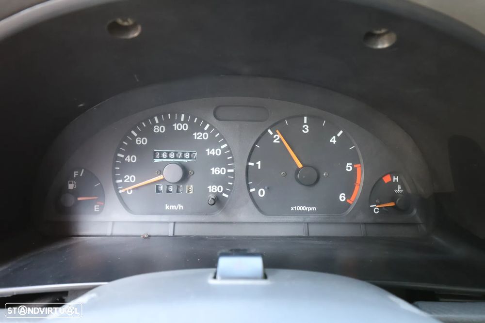 Suzuki Vitara 1.9 TD JLX - 12