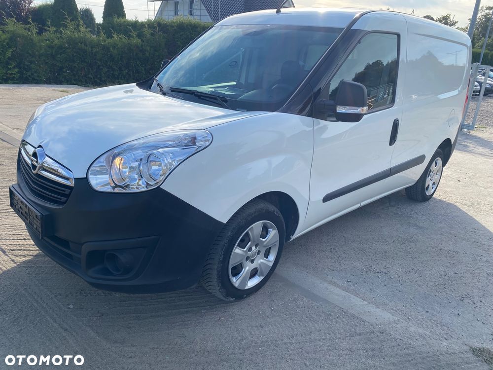 Opel Combo 2017 photo 2