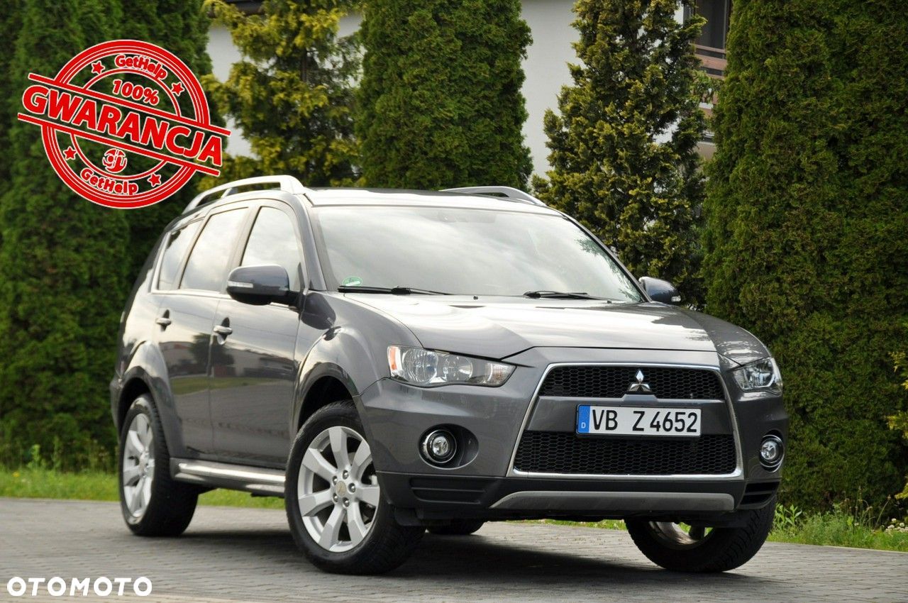 Mitsubishi Outlander - 1