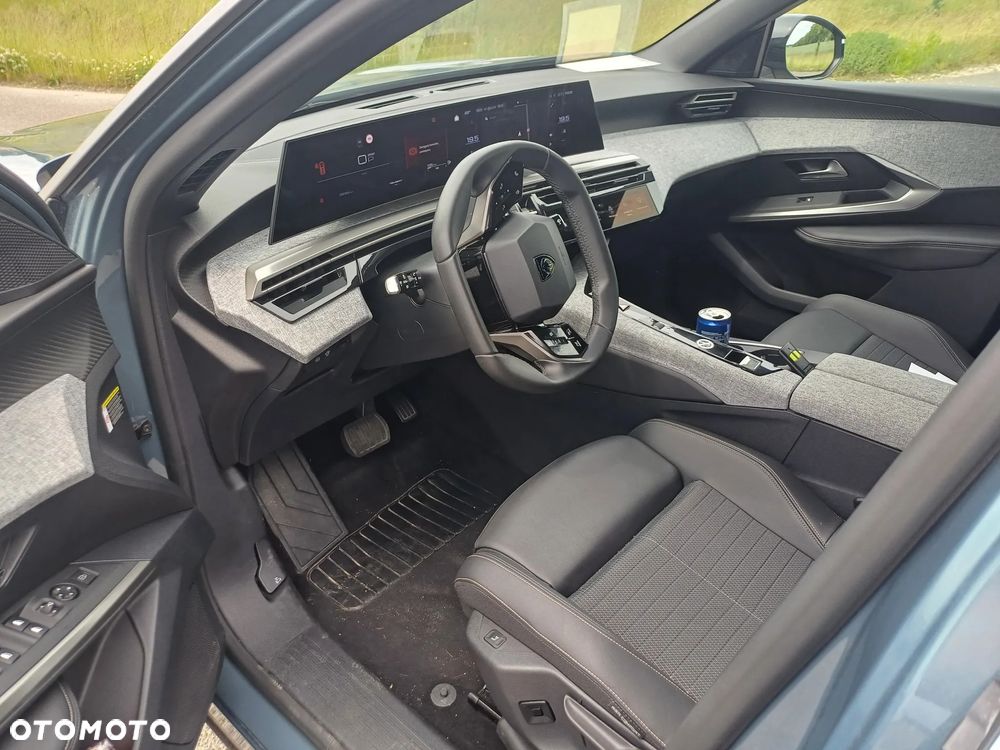 Peugeot 3008 1.2 PureTech mHEV Allure Pack S&S e-DCS6 - 16