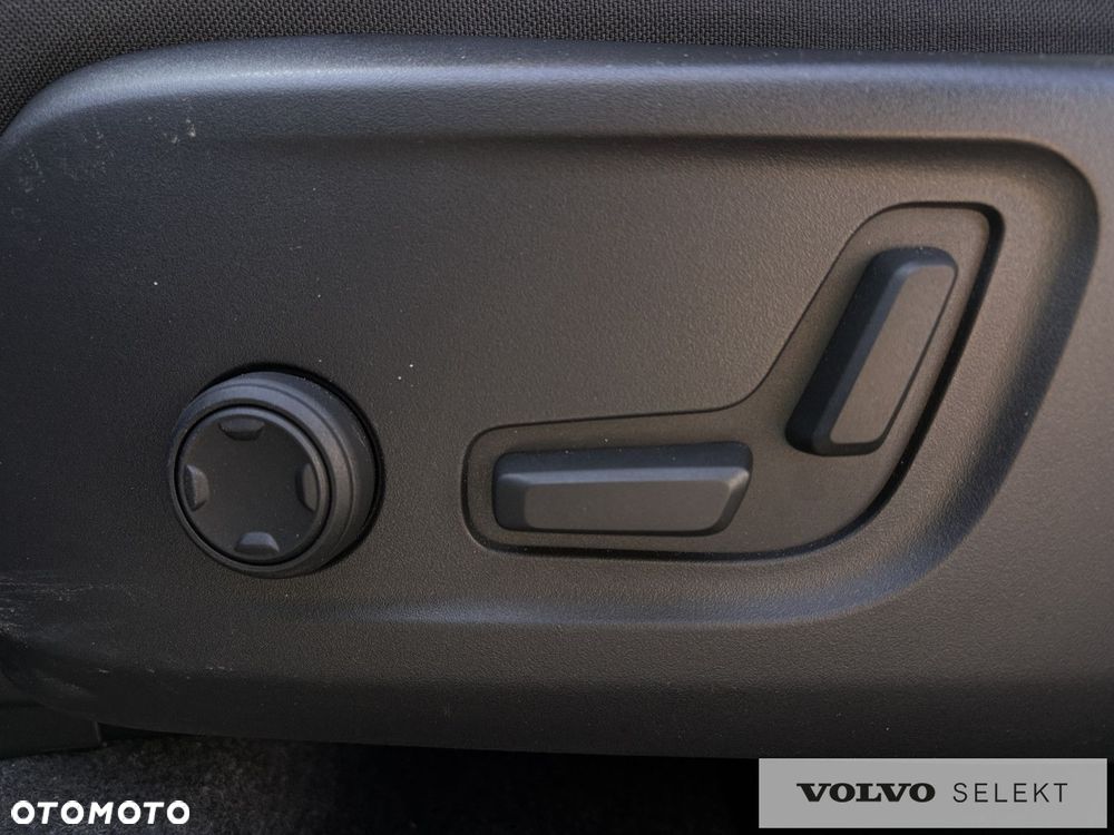 Volvo XC 40 - 11