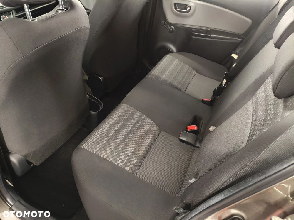 Toyota Yaris 1.33 Selection Passion - 12