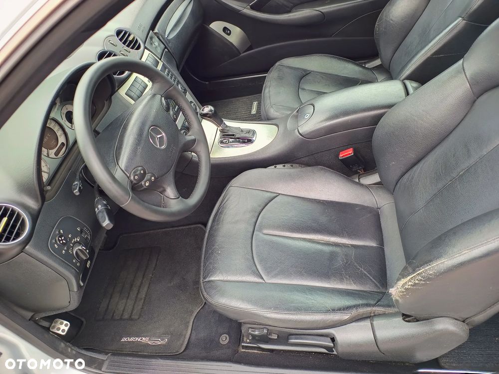 Mercedes-Benz CLK - 10