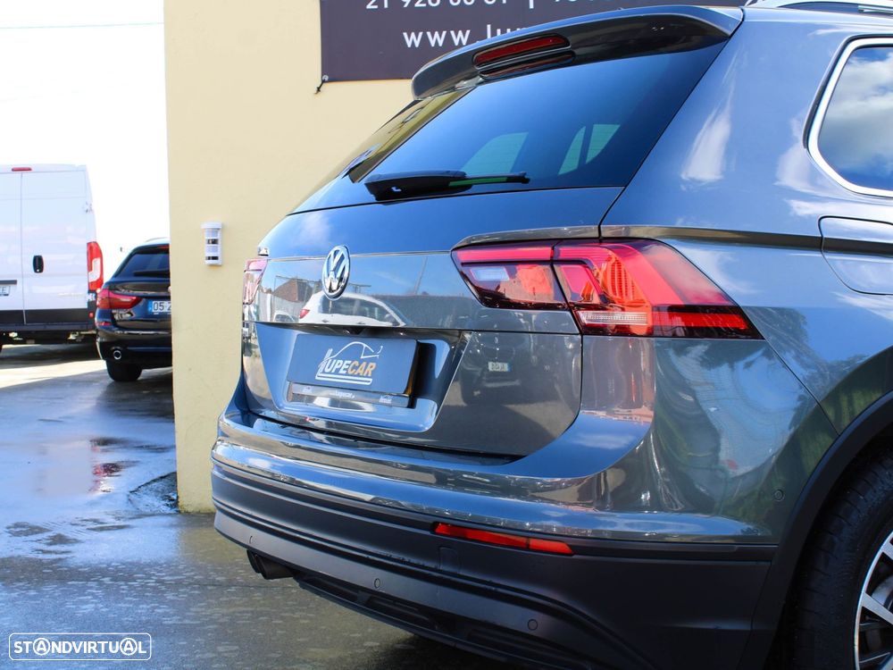 VW Tiguan 2.0 TDI Confortline - 18