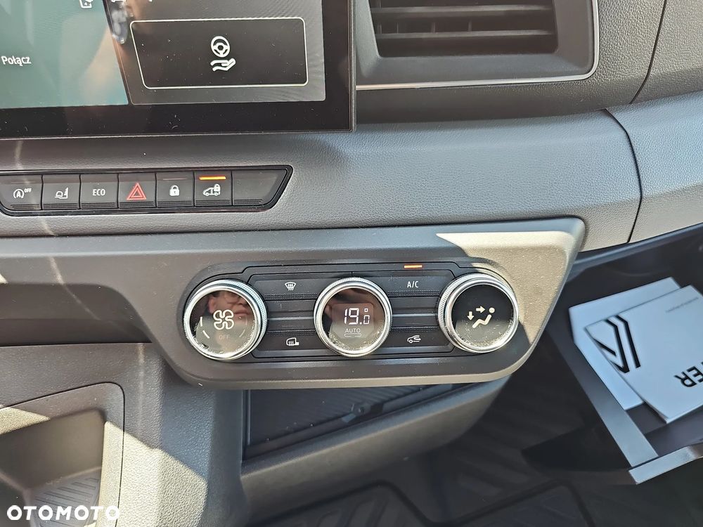 Renault NOWY MASTER Furgon 150KM Automat! - 18
