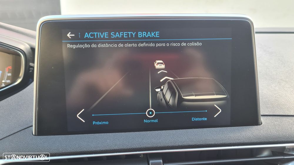 Peugeot 5008 1.5 BlueHDi Allure - 25