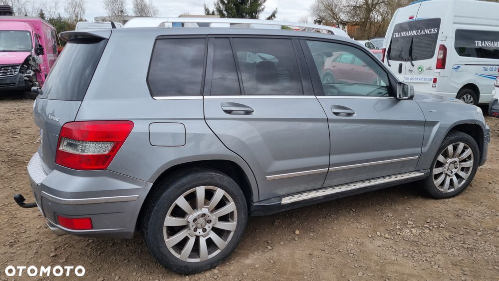 Mercedes-Benz GLK 220 CDI DPF BlueEFFICIENCY 7G-TRONIC SPORT EDITION - 5