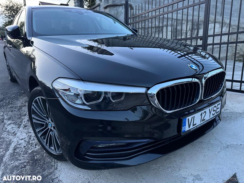 BMW Seria 5 520d Sport Line - 11