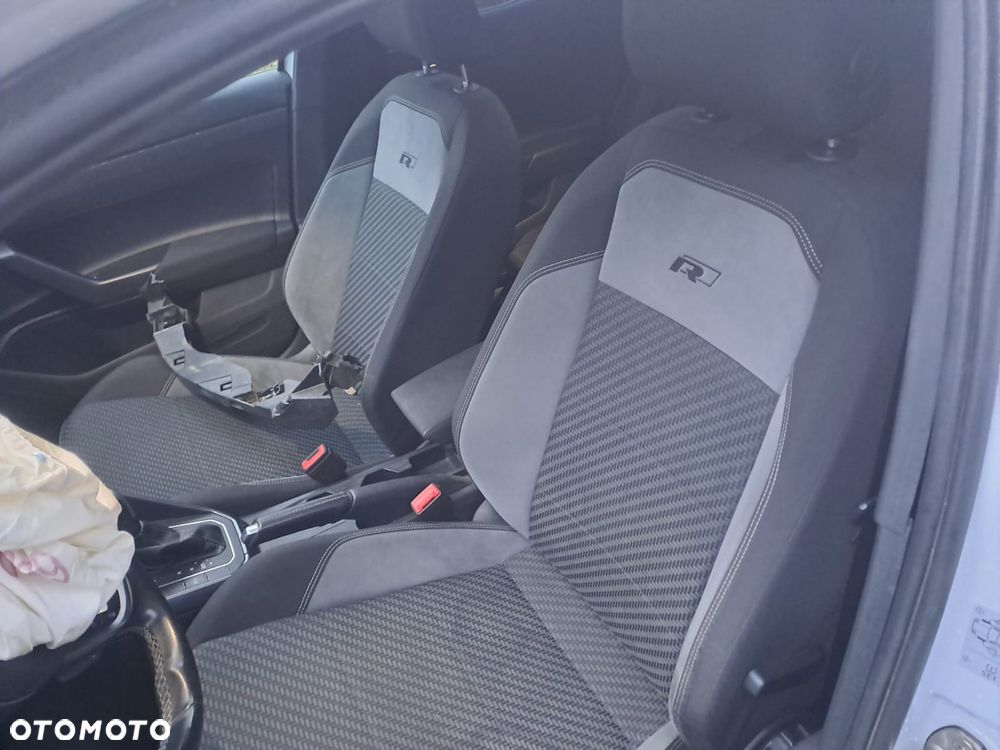 Volkswagen Polo 1.0 TSI OPF DSG R-Line - 11