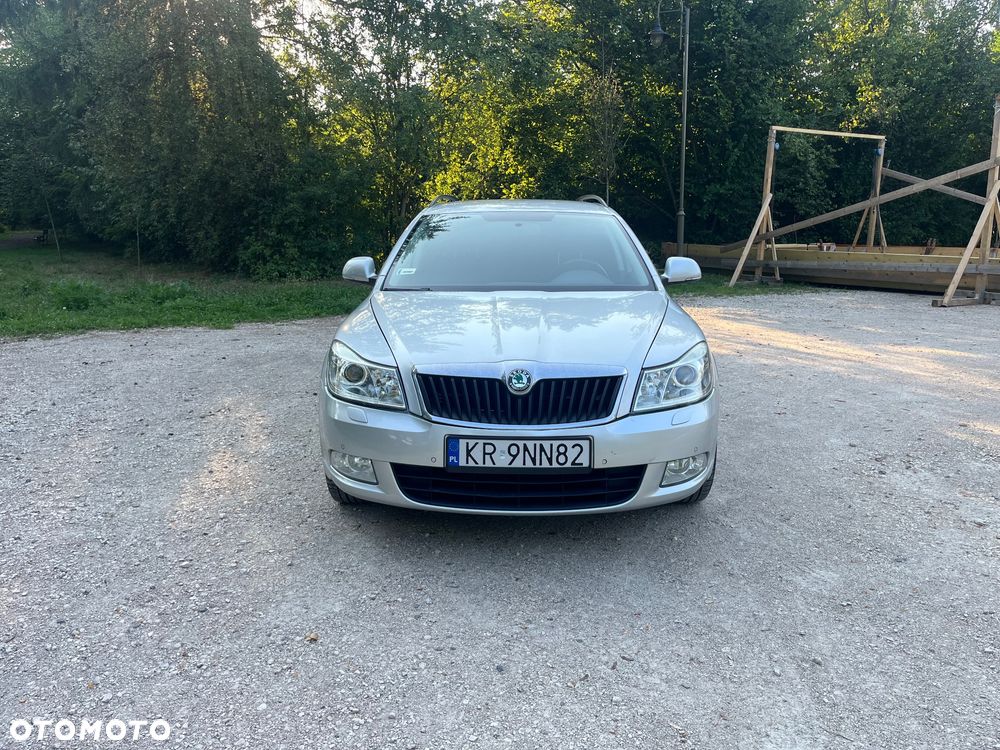 Skoda Octavia 2.0 TDI DPF Elegance - 5