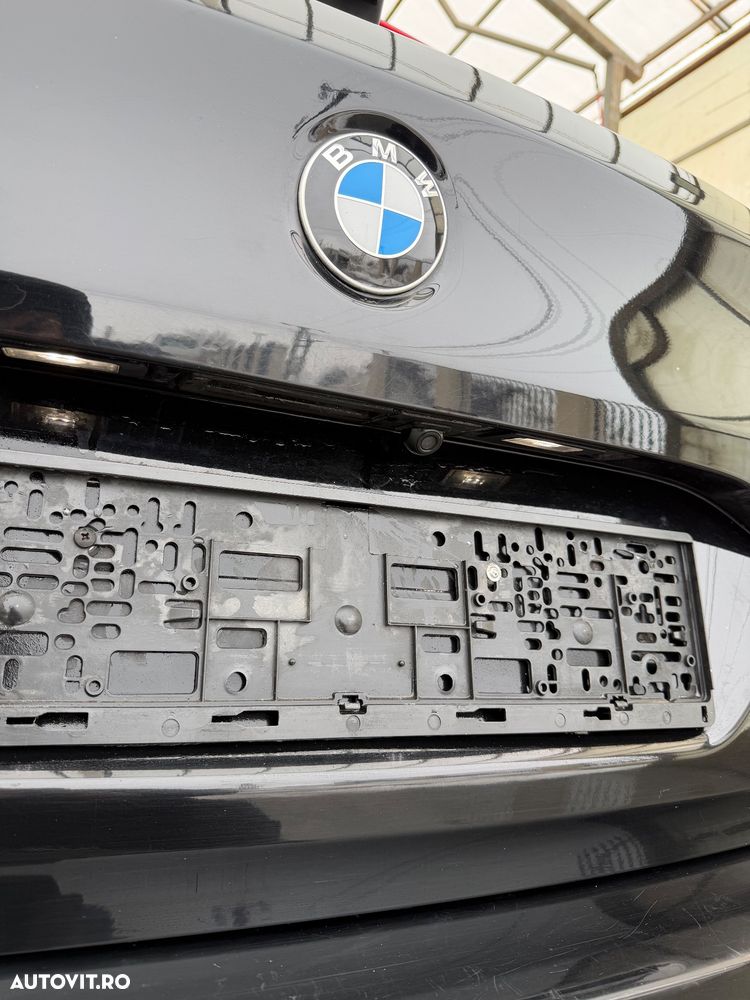 BMW Seria 5 520d Sport-Aut. - 17