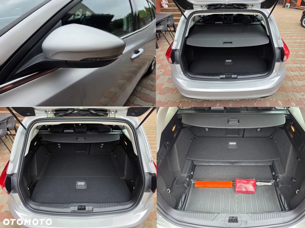 Ford Focus - 30