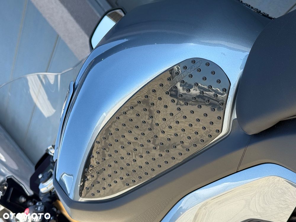 BMW R - 23