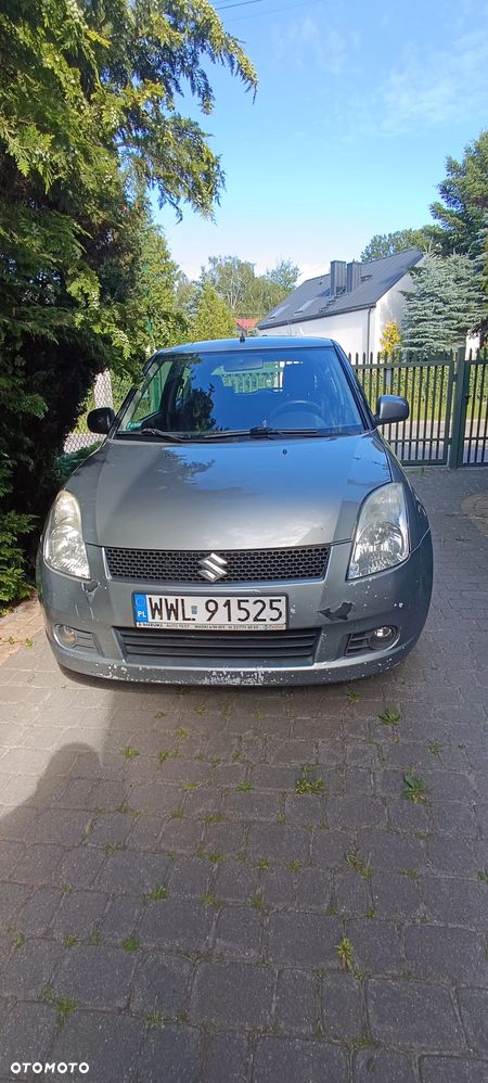 Suzuki Swift - 3