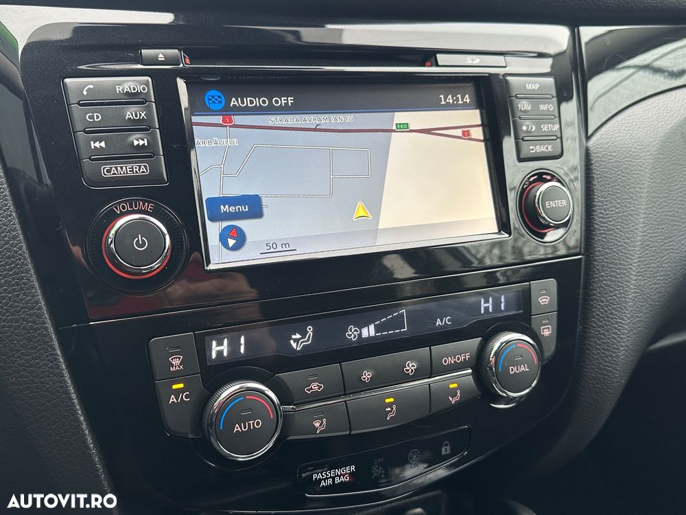 Nissan Qashqai 1.6 DIG-T TEKNA - 19