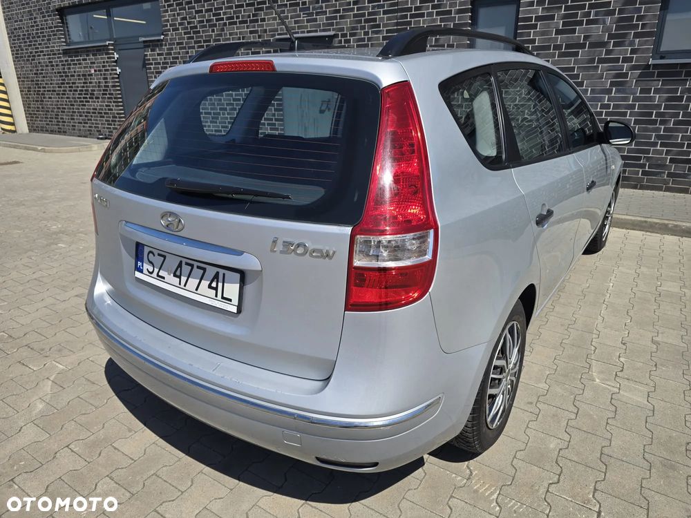 Hyundai i30 i30cw 1.4 Edition Plus - 13