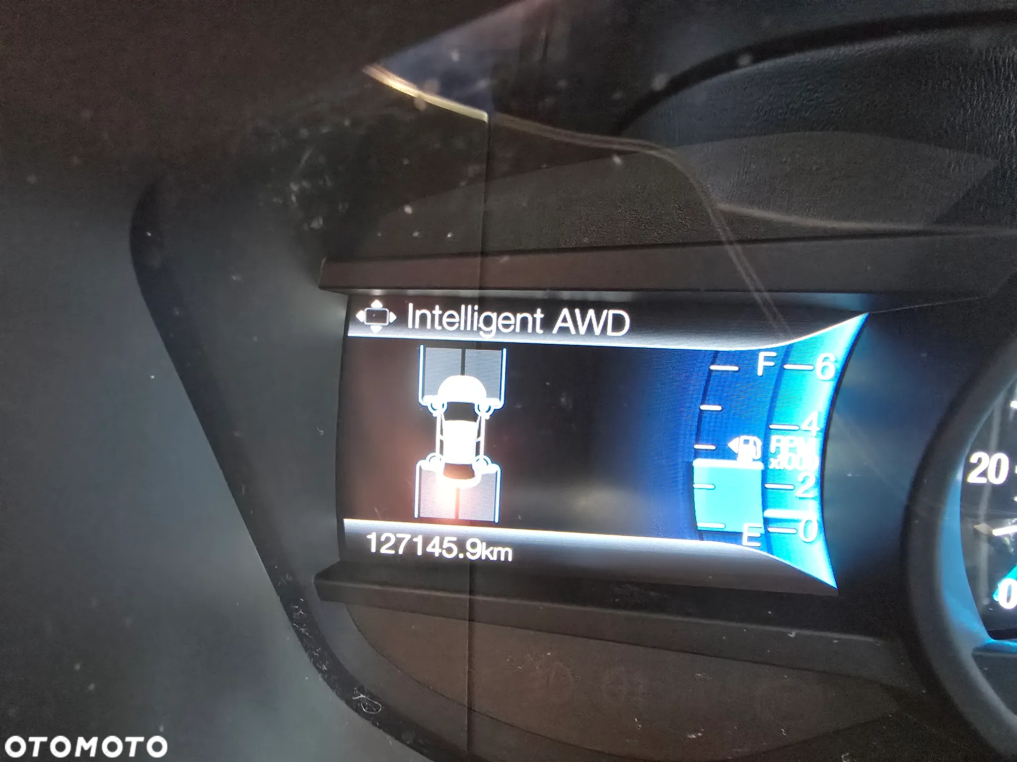 Ford Fusion 2.0 EcoBoost Titanium - 31