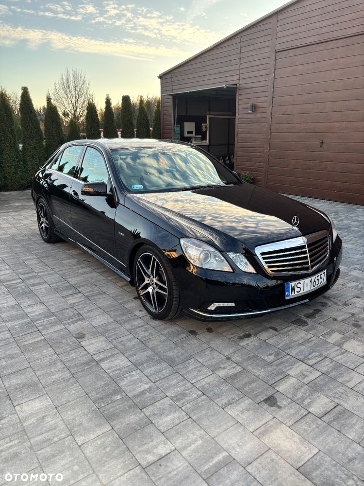 Mercedes-Benz Klasa E 350 CDI BlueEff Avantgarde - 2