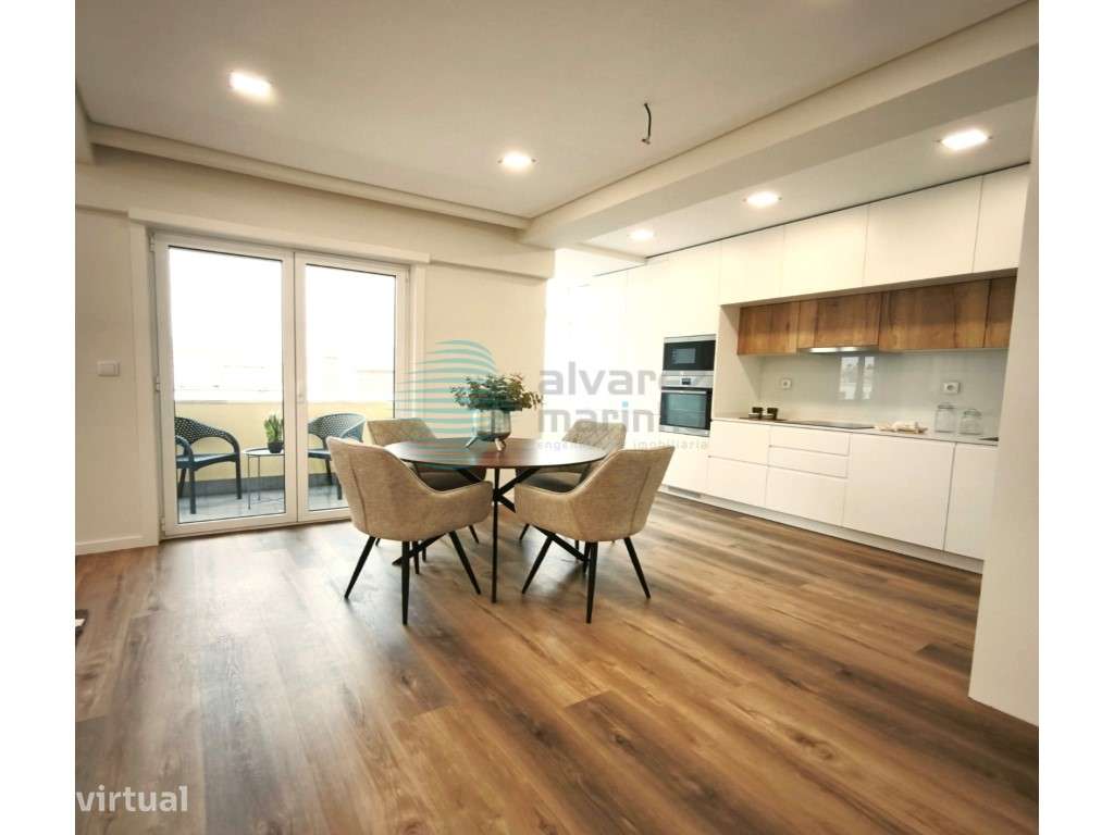 Apartamento T3, totalmente remodelado, Benfica - Grande imagem: 5/19