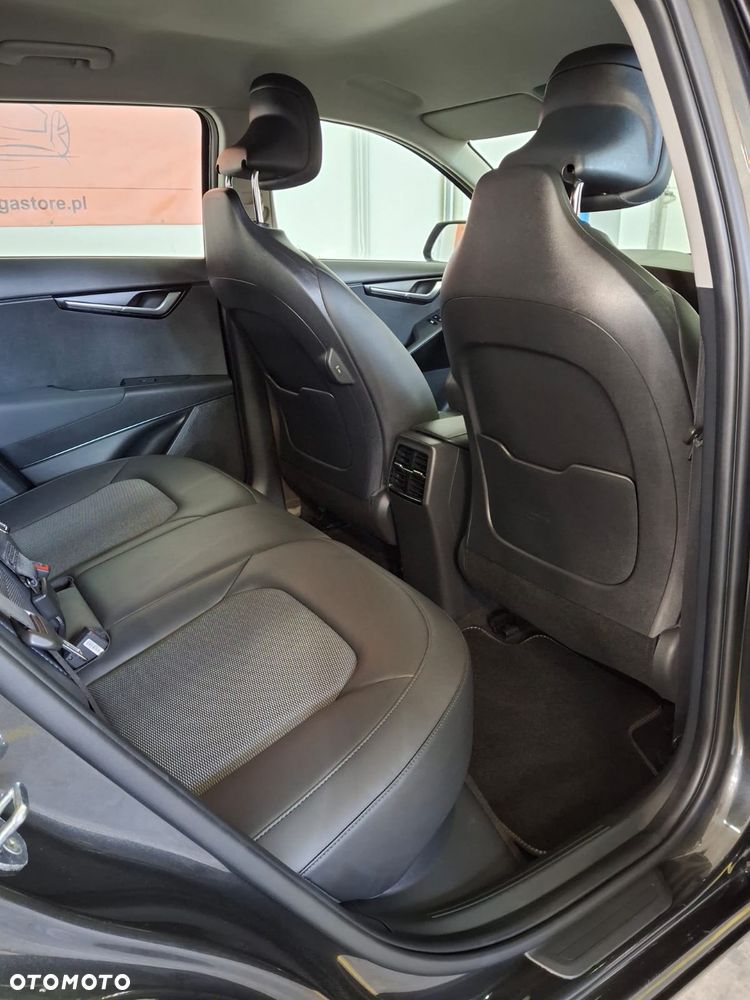 Kia Niro Vision - 11