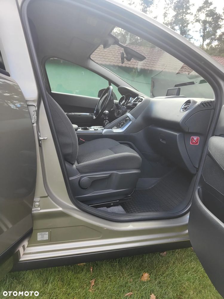 Peugeot 3008 1.6 BlueHDi Active S&S - 24