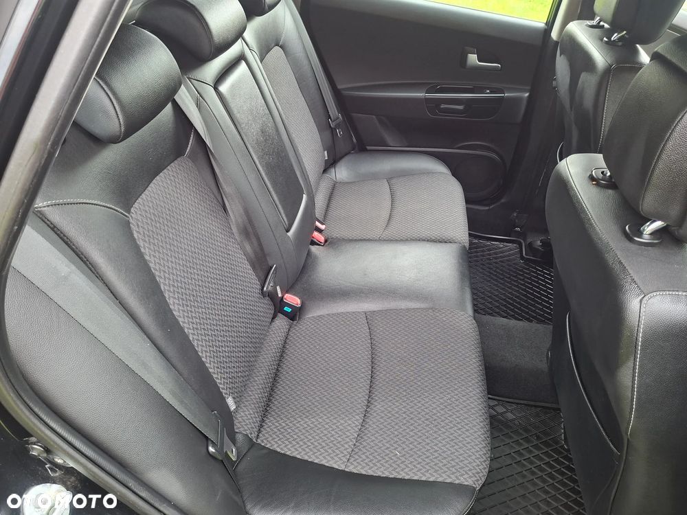 Kia Ceed 2.0 CVVT Spirit - 13