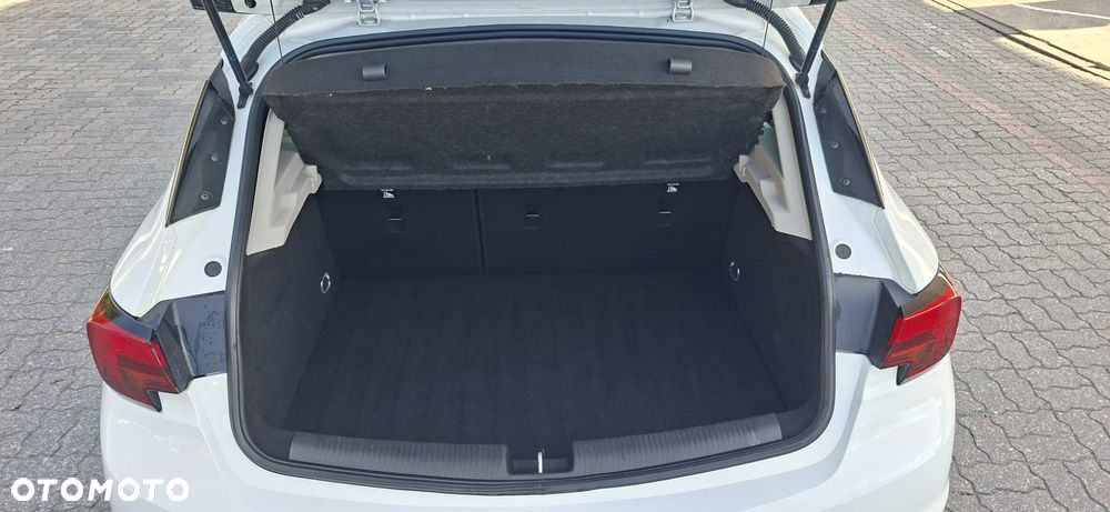 Opel Astra 1.4 Turbo Start/Stop Dynamic - 28