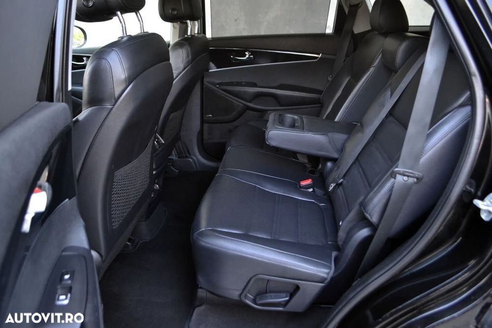 Kia Sorento - 13