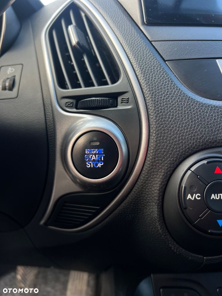 Hyundai ix35 2.0 4WD Premium - 25