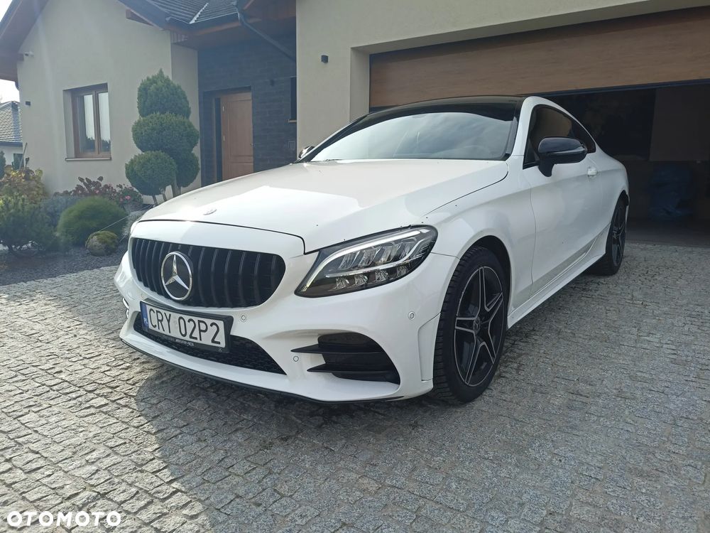 Mercedes-Benz Klasa C 180 9G-TRONIC - 18