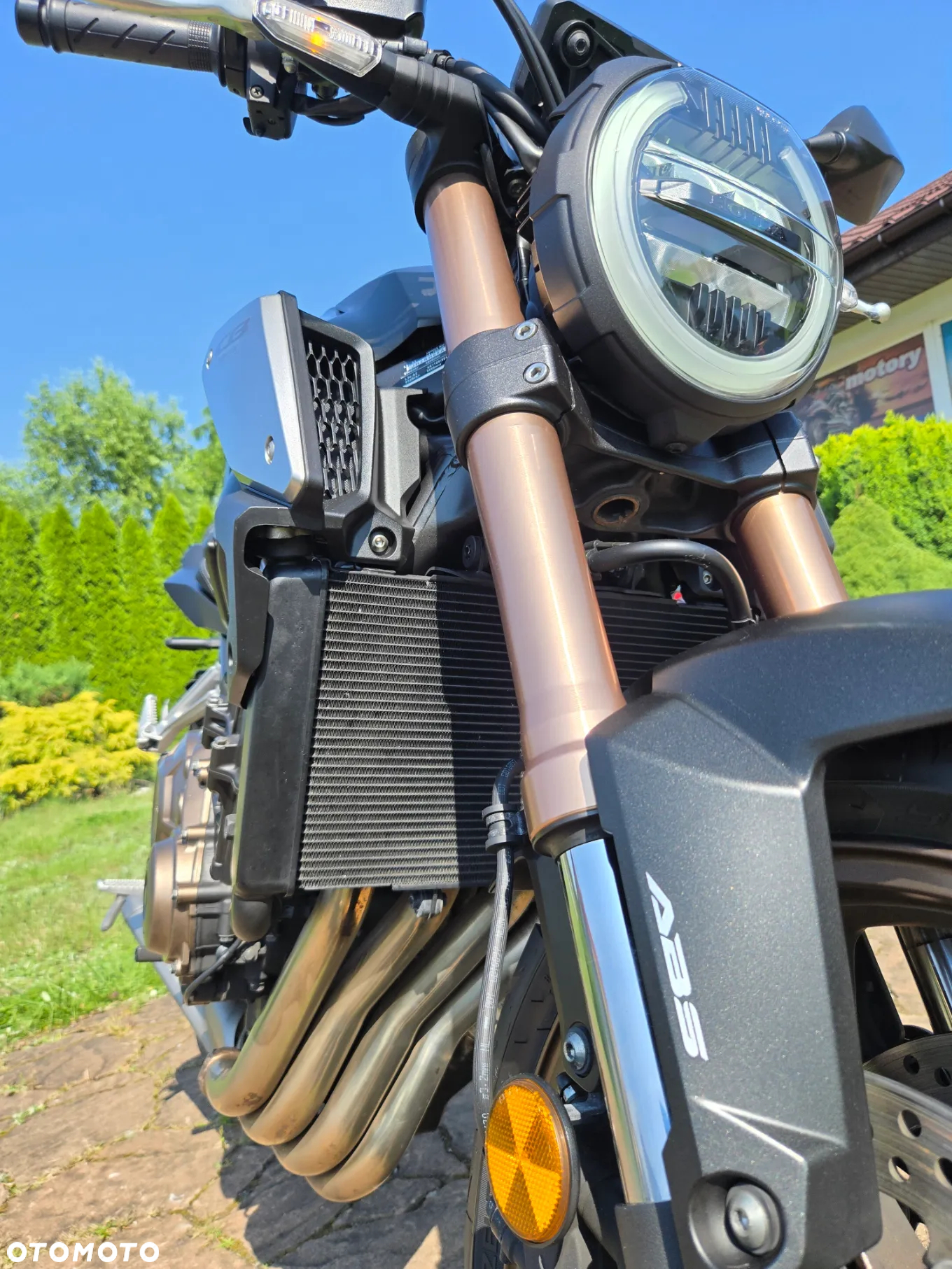 Honda CB - 21