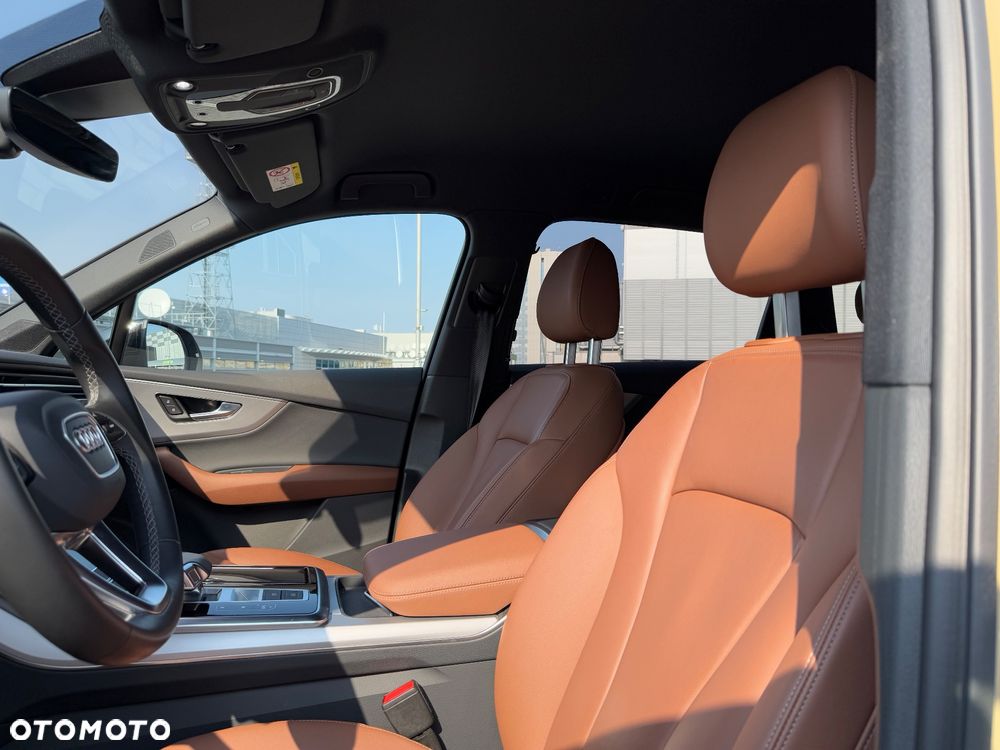 Audi Q7 ver-45-tdi-mhev-quattro-s-line-tiptr - 9